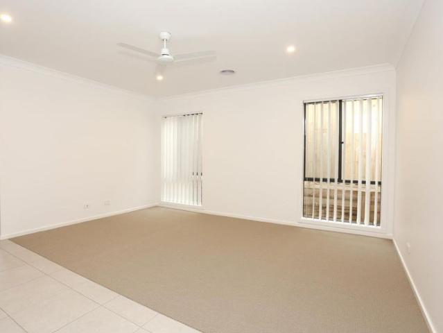 House for rent in Mernda on the Park, Melbourne