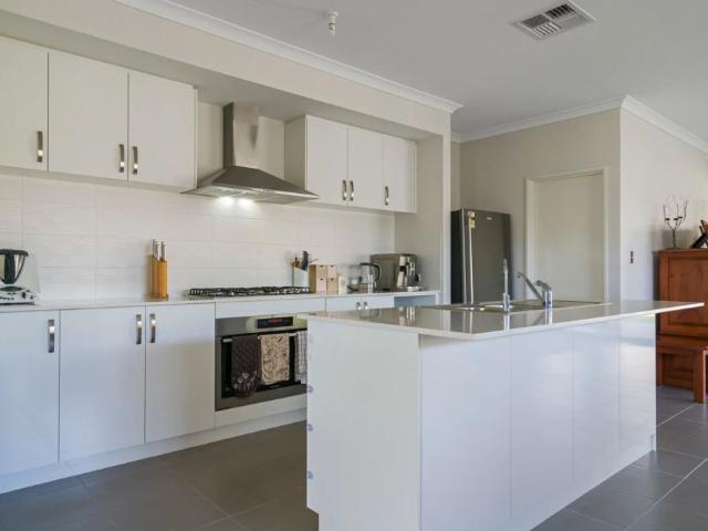 House for rent in Spearwood, Western Australia