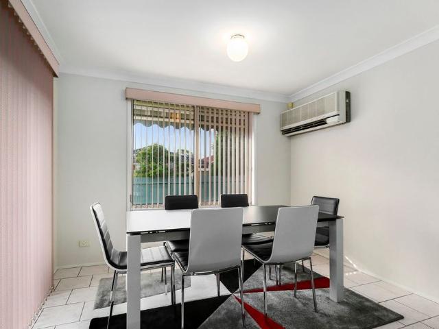 House for rent in Hinchinbrook, Sydney