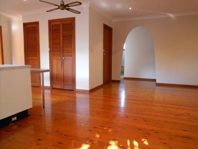 House for rent in Castle Hill, Sydney