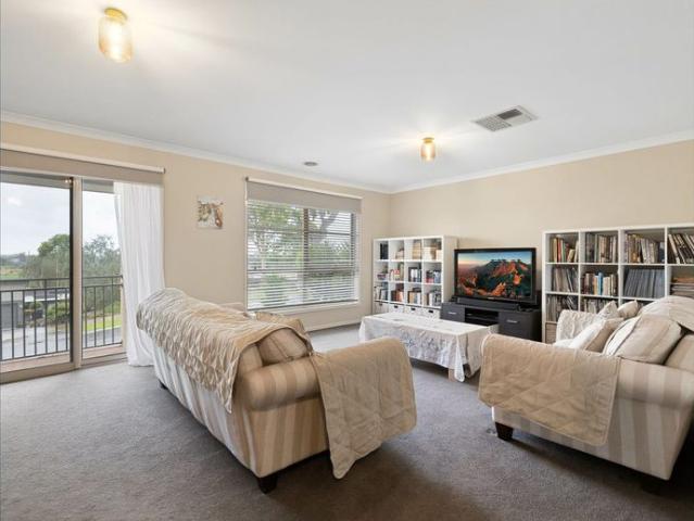 House for rent in Eastwood, Victoria