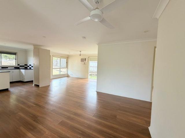 House for rent in Crestmead, Greater Brisbane