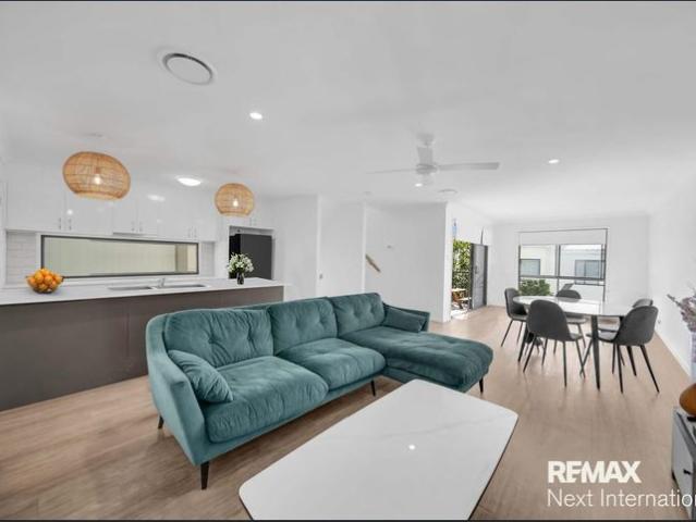 Townhouse for rent in Toombul, Queensland