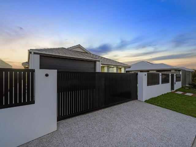 House for rent in Caversham, Western Australia