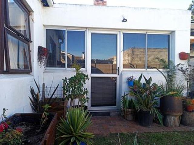 House for sale in Blue Downs, City of Cape Town