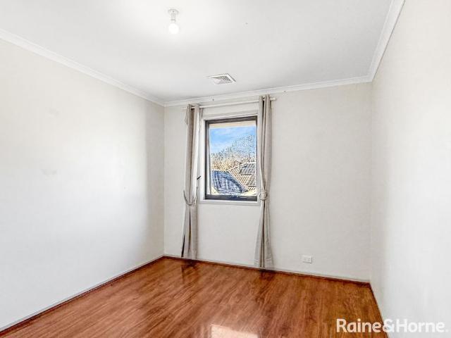 Townhouse for rent in Queanbeyan, New South Wales