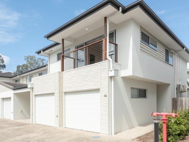 Townhouse for sale in Fernbrook, Queensland
