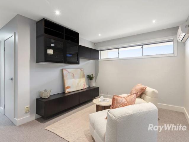 Townhouse for rent in Murrumbeena, Melbourne