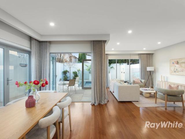 Townhouse for rent in Murrumbeena, Melbourne