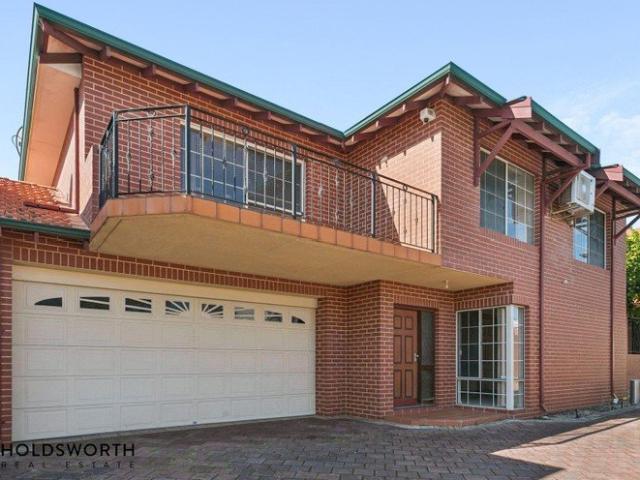 Townhouse for rent in Mount Hawthorn, City of Vincent