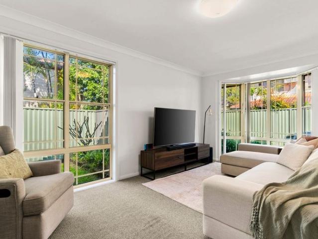 Townhouse for rent in Sutherland, New South Wales