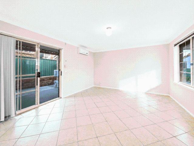 Townhouse for rent in Sydney, New South Wales