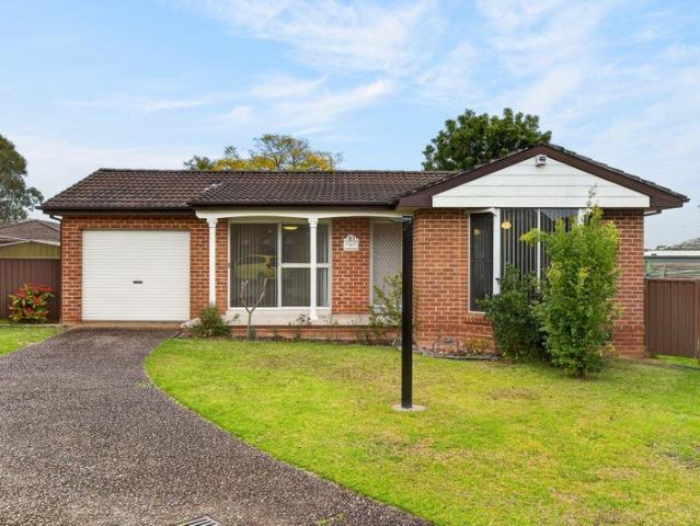 Villa for sale in Sydney, New South Wales