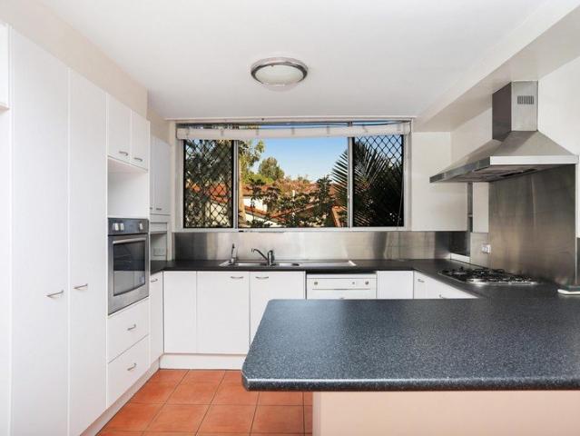 Apartment for rent in Toombul, Queensland