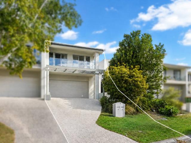 Duplex for sale in Fernbrook, Queensland