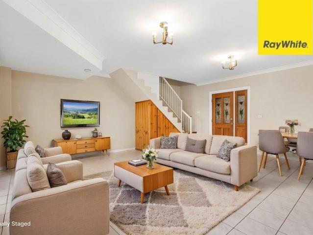 Townhouse for sale in Sydney, New South Wales