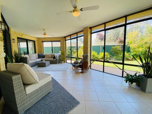 House for rent in Broadwater, Western Australia