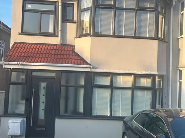 Apartment for rent in Kingsbury, Greater London
