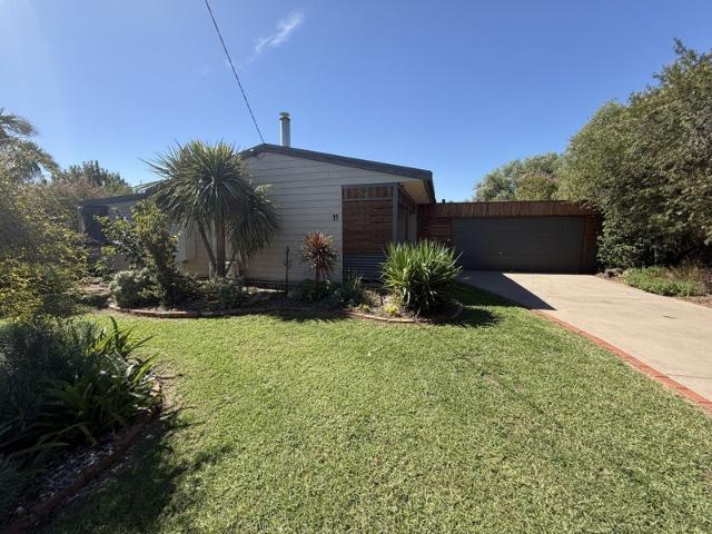 House for rent in Katamatite, Victoria
