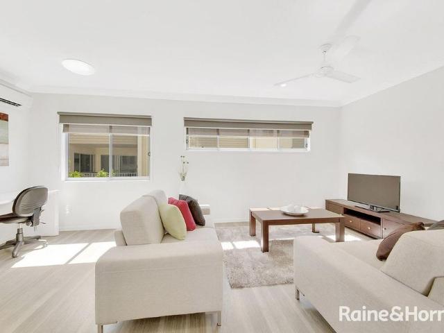 Townhouse for rent in Gladstone, Queensland