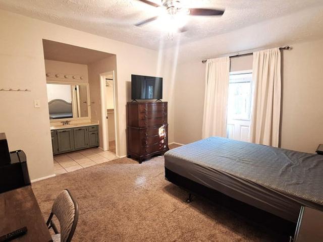 Room for rent in Harris, Texas