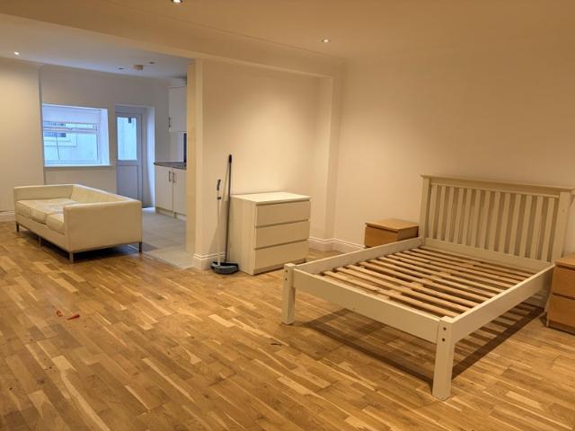 Studio for rent in Islington, Greater London
