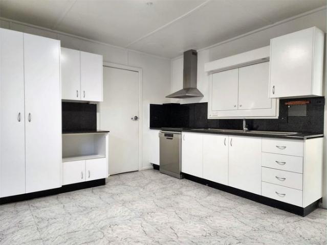 Apartment for rent in Toongabbie, Sydney