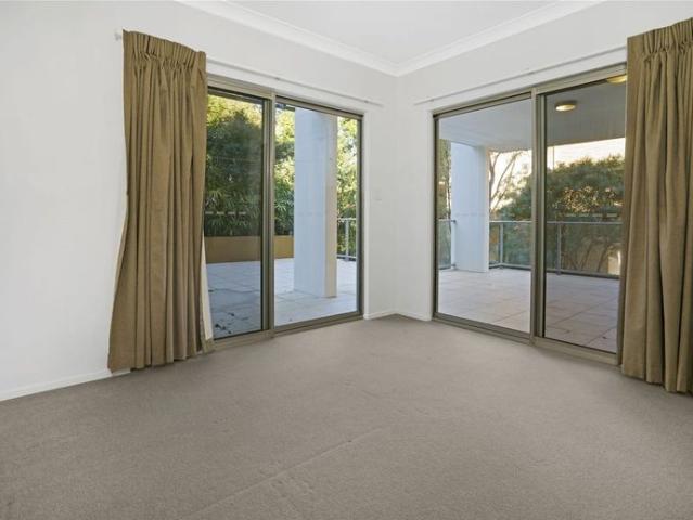 Apartment for rent in Taringa, Greater Brisbane