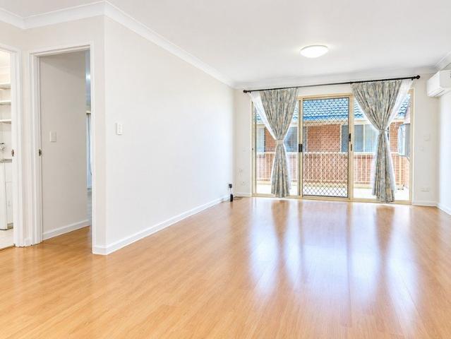 Apartment for rent in Mobbs Hill, Sydney