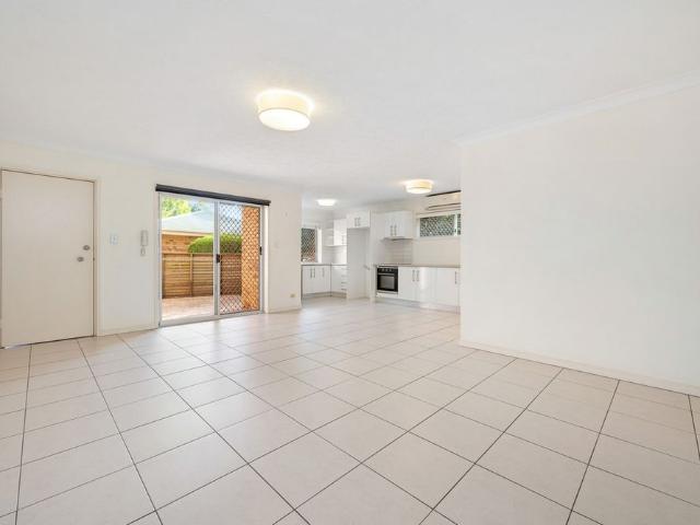 Apartment for rent in Toombul, Queensland