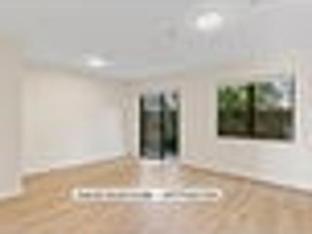 Apartment for sale in Paremoremo