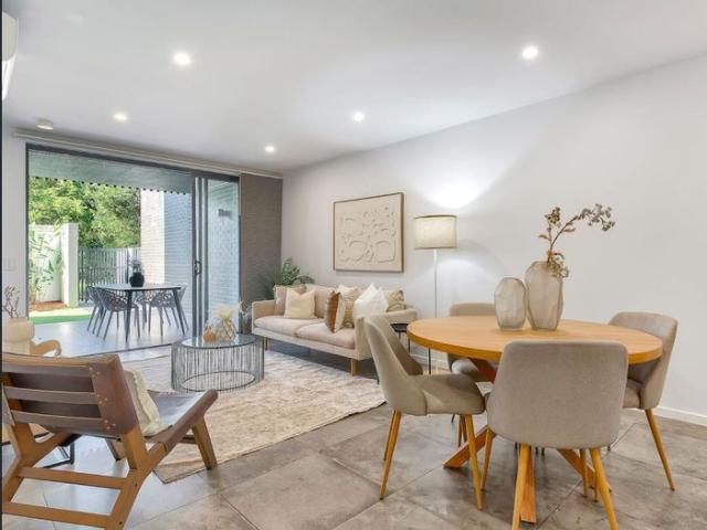 Apartment for rent in Toombul, Queensland