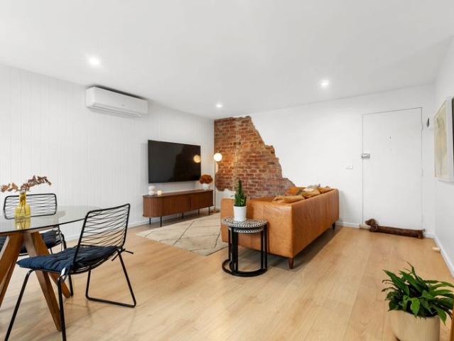 Apartment for rent in Port Melbourne, Melbourne