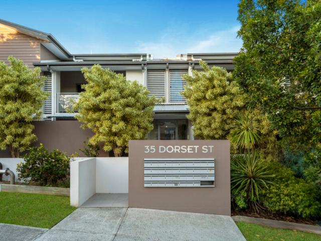 Apartment for rent in Toombul, Queensland