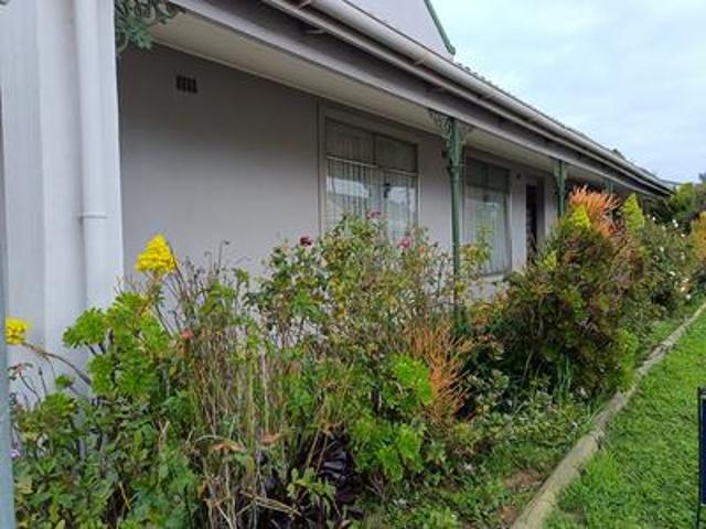 House for sale in West Coast, Riebeeck Valley