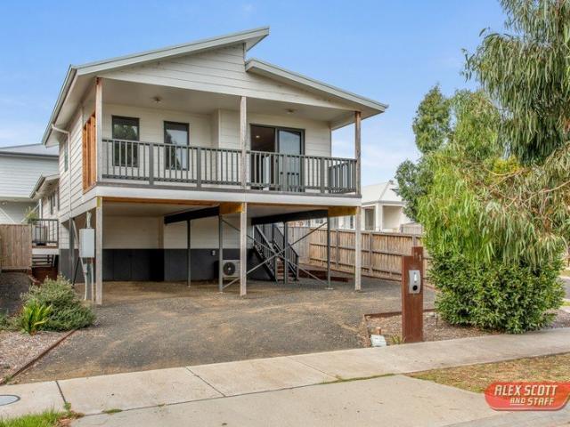 House for rent in Cowes, Victoria