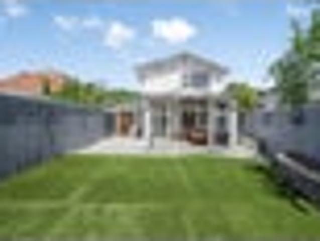 House for sale in Days Bay, Wellington