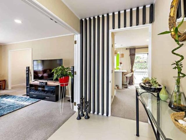 House for rent in Howick, Oroua County