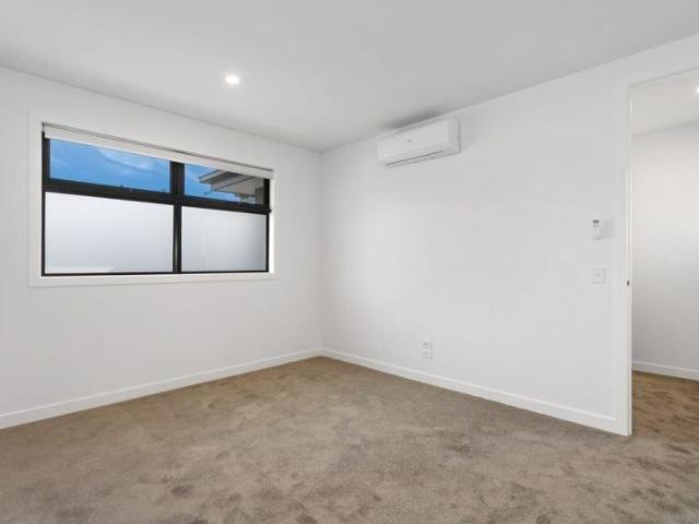 Townhouse for rent in Brooklyn, Melbourne