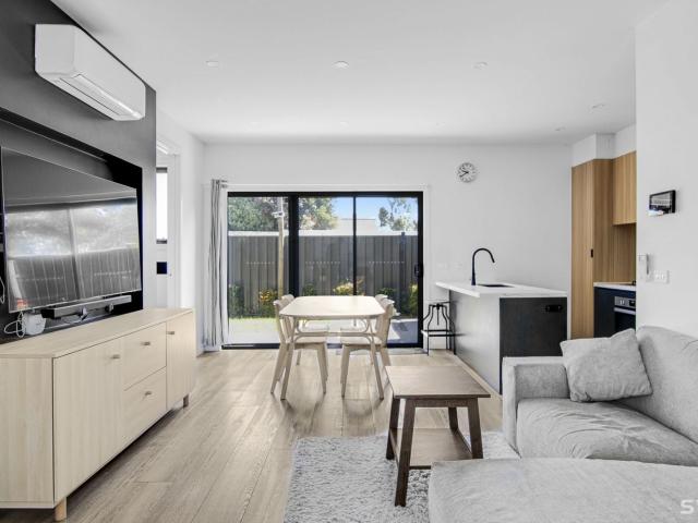House for rent in Brooklyn, Melbourne
