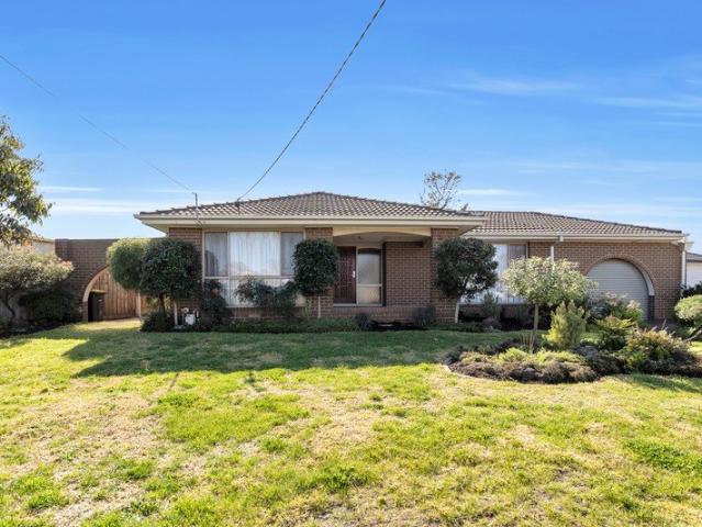 House for rent in Riverdene, Melbourne