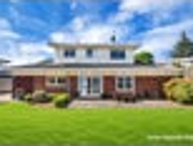 House for sale in Farm Cove, Howick