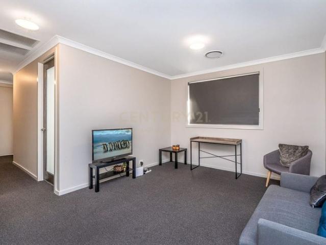 House for rent in Oran Park, Sydney