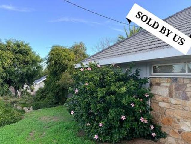 House for sale in Bellville, Western Cape