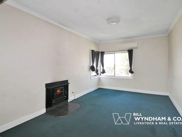 Townhouse for rent in Orbost, Shire of East Gippsland