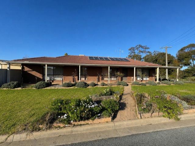House for rent in Mooroopna, Victoria