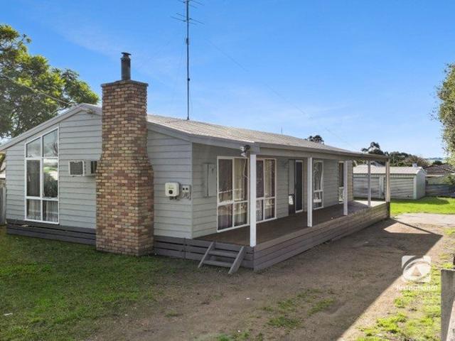House for sale in Bairnsdale, Victoria