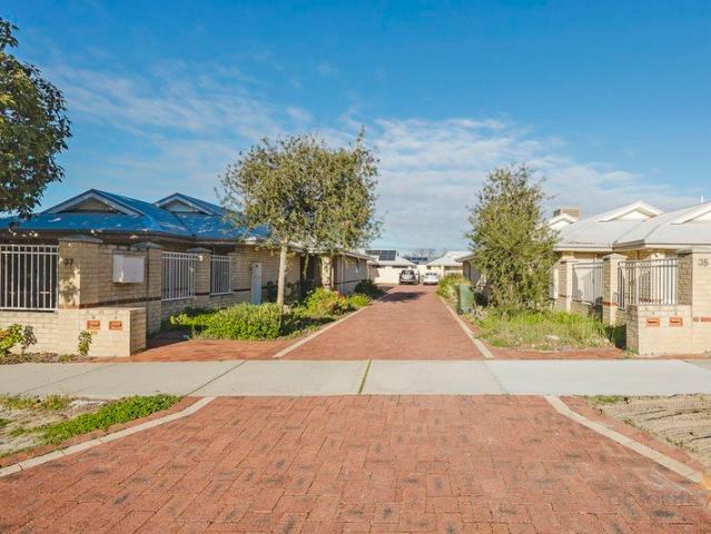 Villa for rent in Wilson, Western Australia