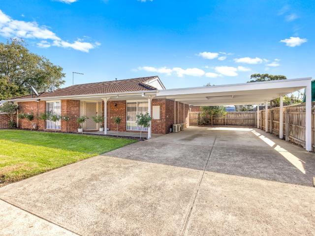 Granny Flat for rent in Camerons Creek, Victoria