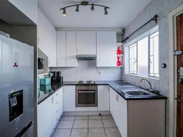 Townhouse for sale in Ekurhuleni, Gauteng
